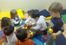 oyuncaklarla-cocugun-yaraticiligini-gelistirmek-366